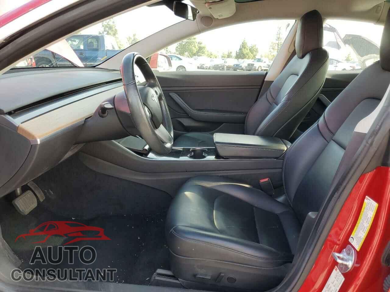 TESLA MODEL 3 2018 - 5YJ3E1EA8JF008825