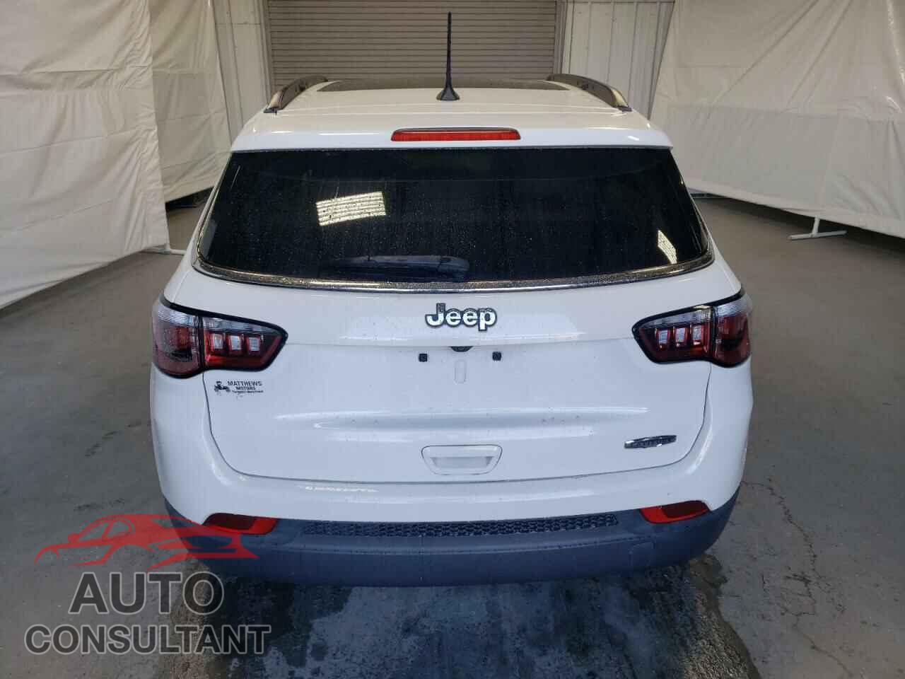 JEEP COMPASS 2018 - 3C4NJCBB3JT461135