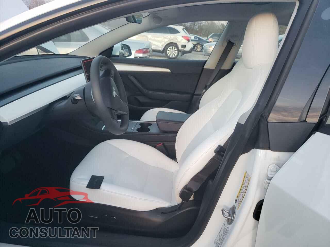 TESLA MODEL 3 2023 - 5YJ3E1EB1PF389306