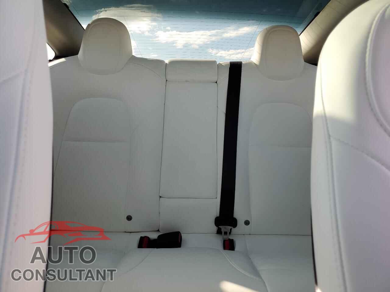 TESLA MODEL 3 2023 - 5YJ3E1EA9PF466320