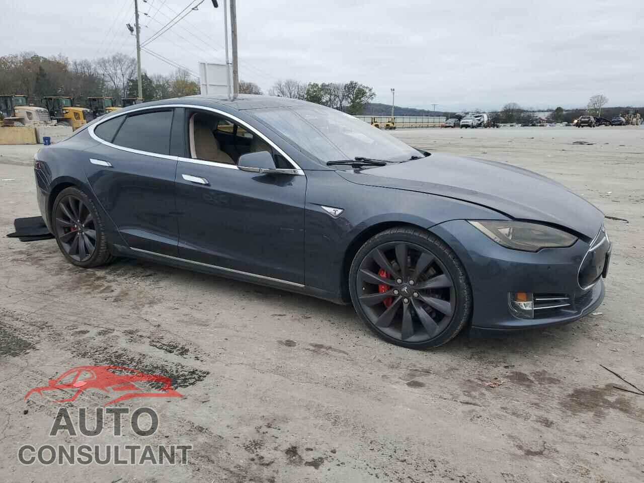 TESLA MODEL S 2014 - 5YJSA1H10EFP52671