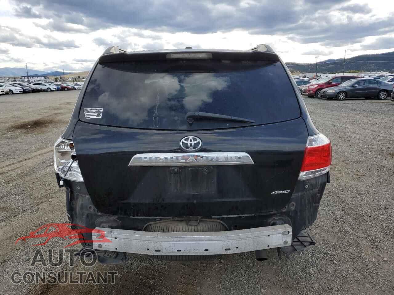 TOYOTA HIGHLANDER 2011 - 5TDBK3EH7BS049604
