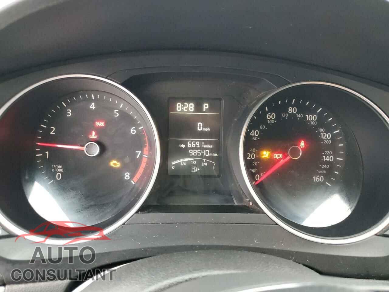 VOLKSWAGEN JETTA 2017 - 3VW2B7AJ6HM350872