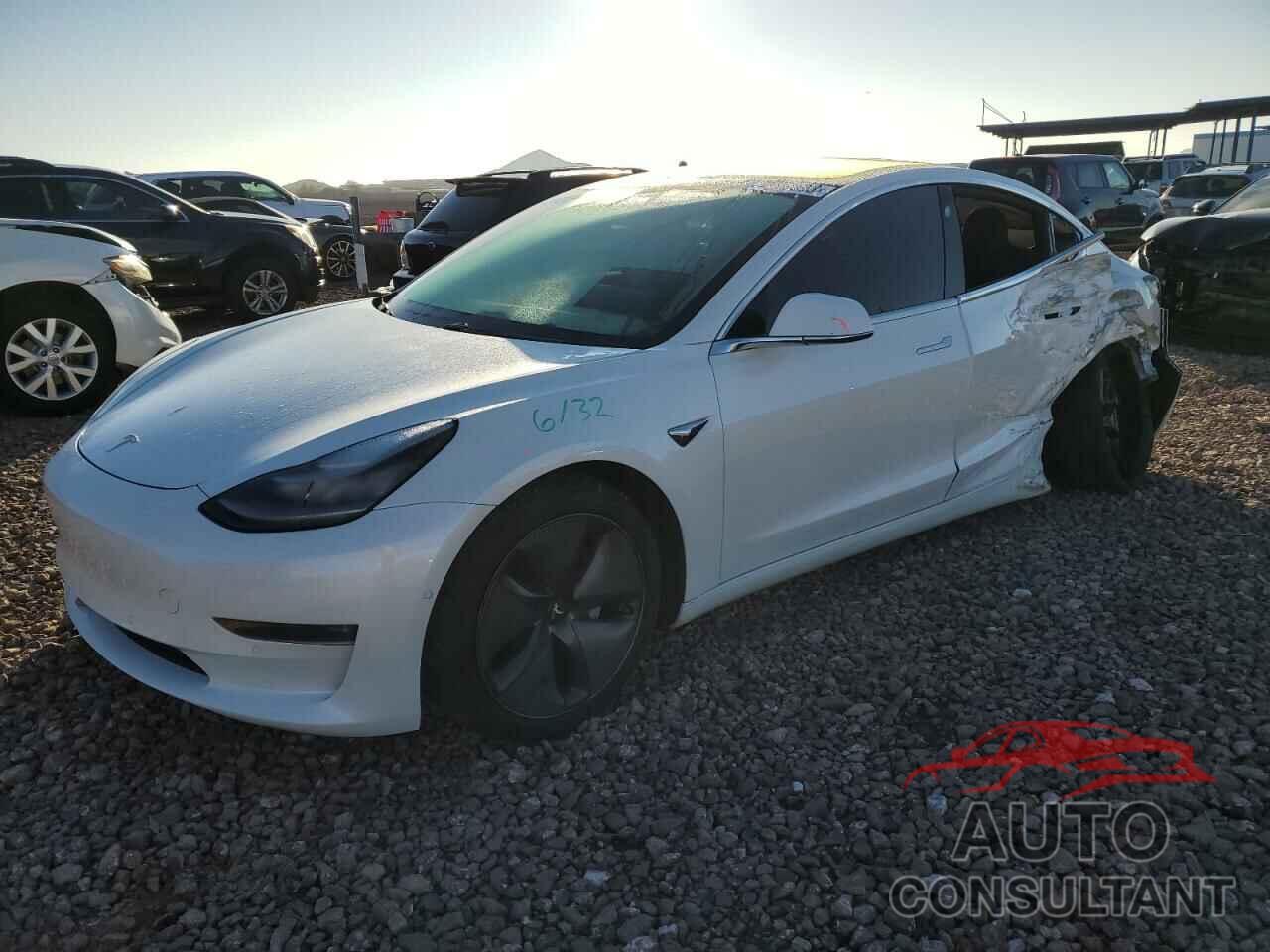 TESLA MODEL 3 2019 - 5YJ3E1EB7KF437447