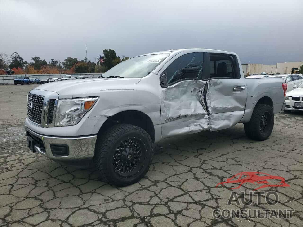 NISSAN TITAN 2018 - 1N6AA1EJ3JN532837