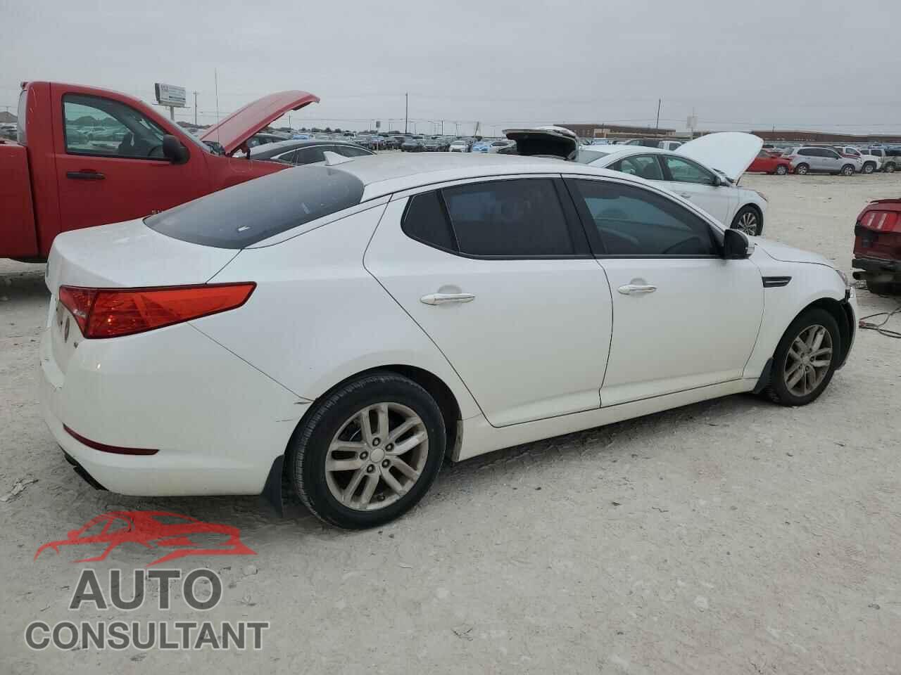 KIA OPTIMA 2012 - KNAGM4A71C5272695