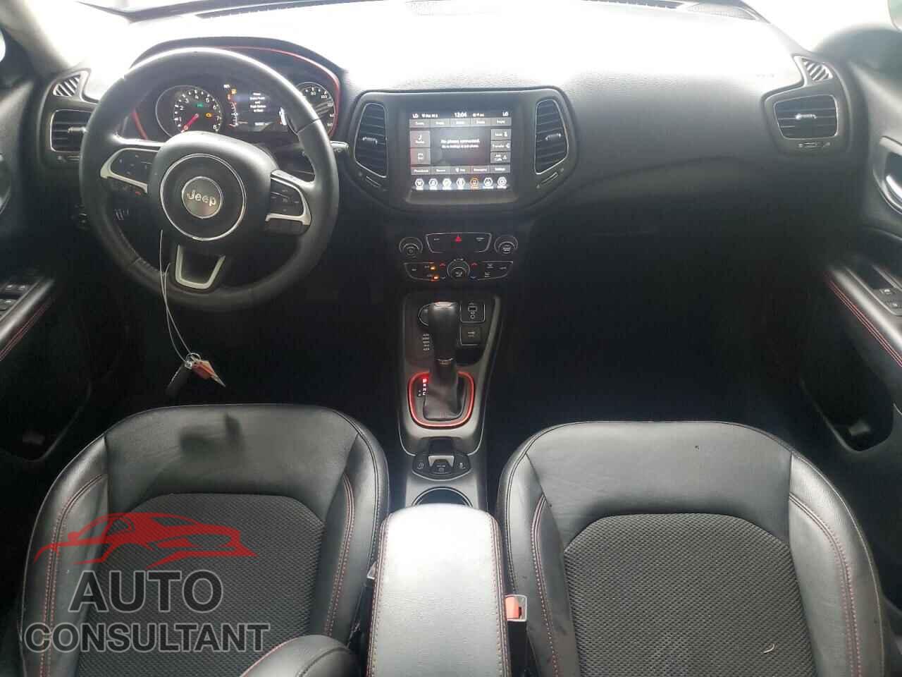 JEEP COMPASS 2019 - 3C4NJDDB4KT690735