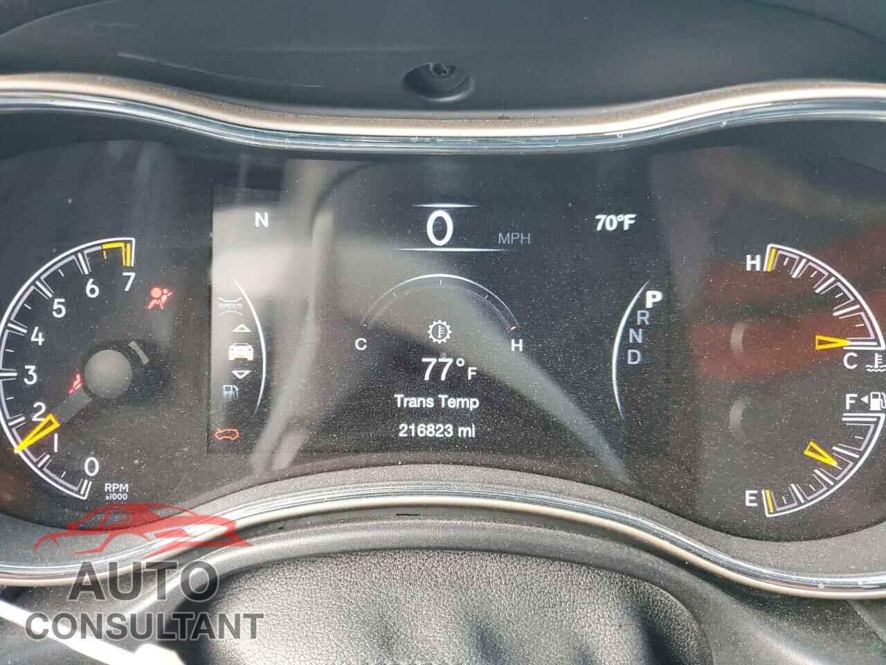 JEEP GRAND CHER 2017 - 1C4RJFBG3HC802893