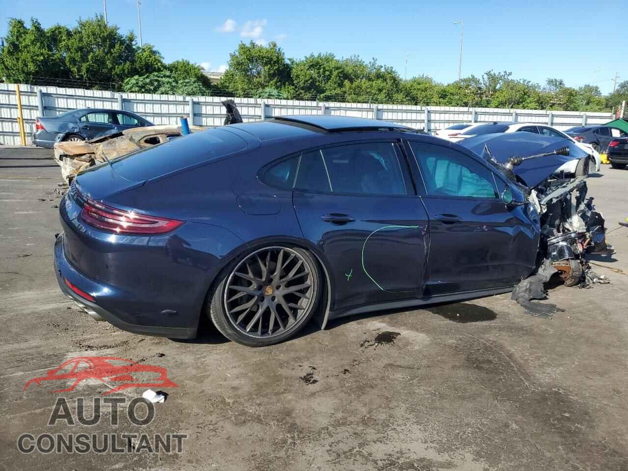 PORSCHE PANAMERA 2017 - WP0AB2A70HL122101
