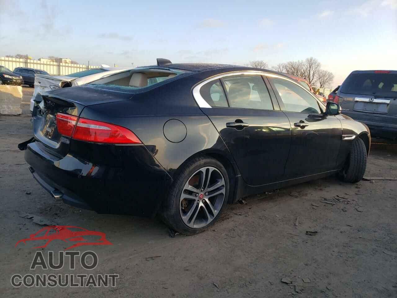 JAGUAR XE 2017 - SAJAJ4BV4HA975058