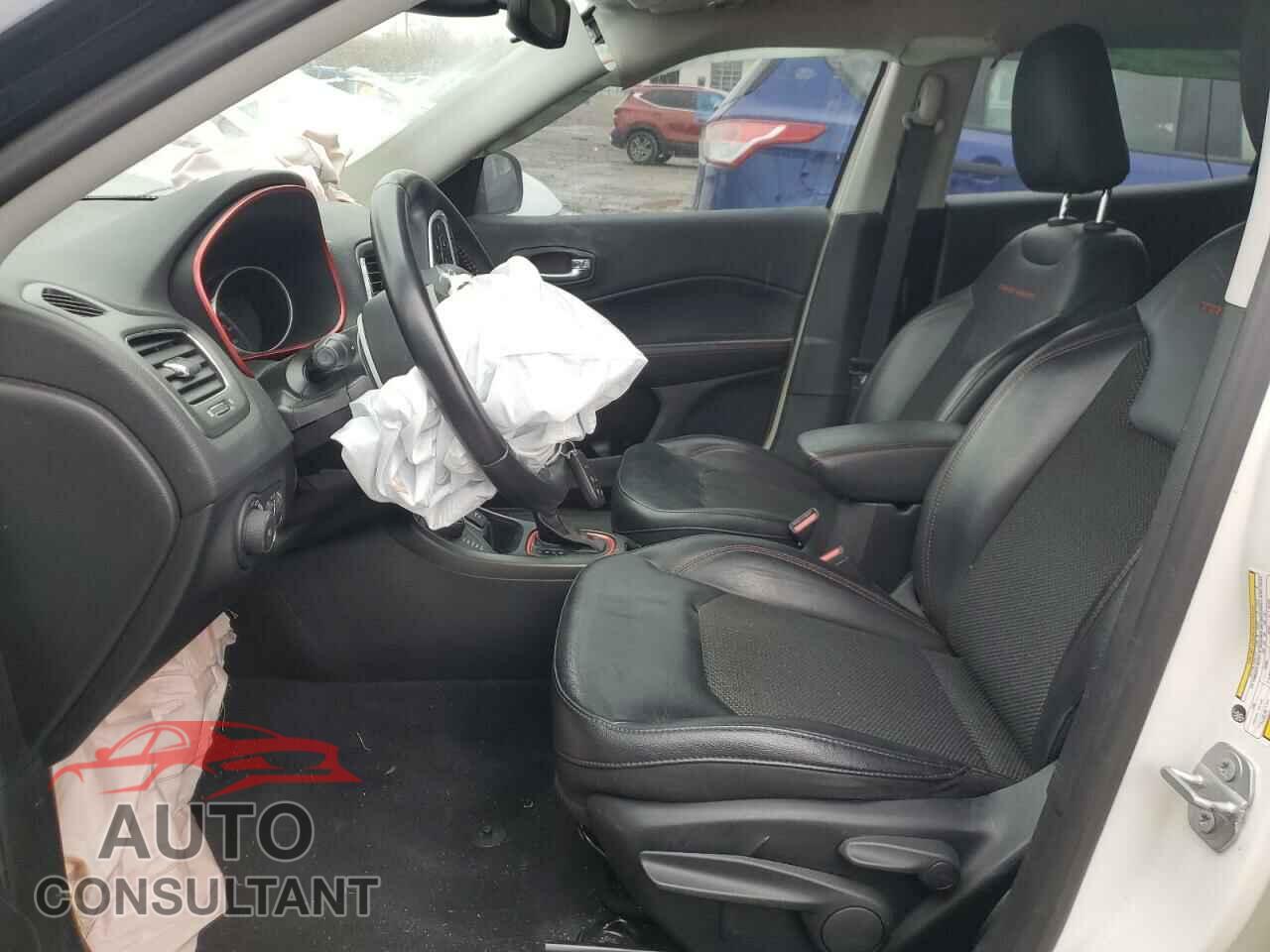 JEEP COMPASS 2019 - 3C4NJDDB9KT620308