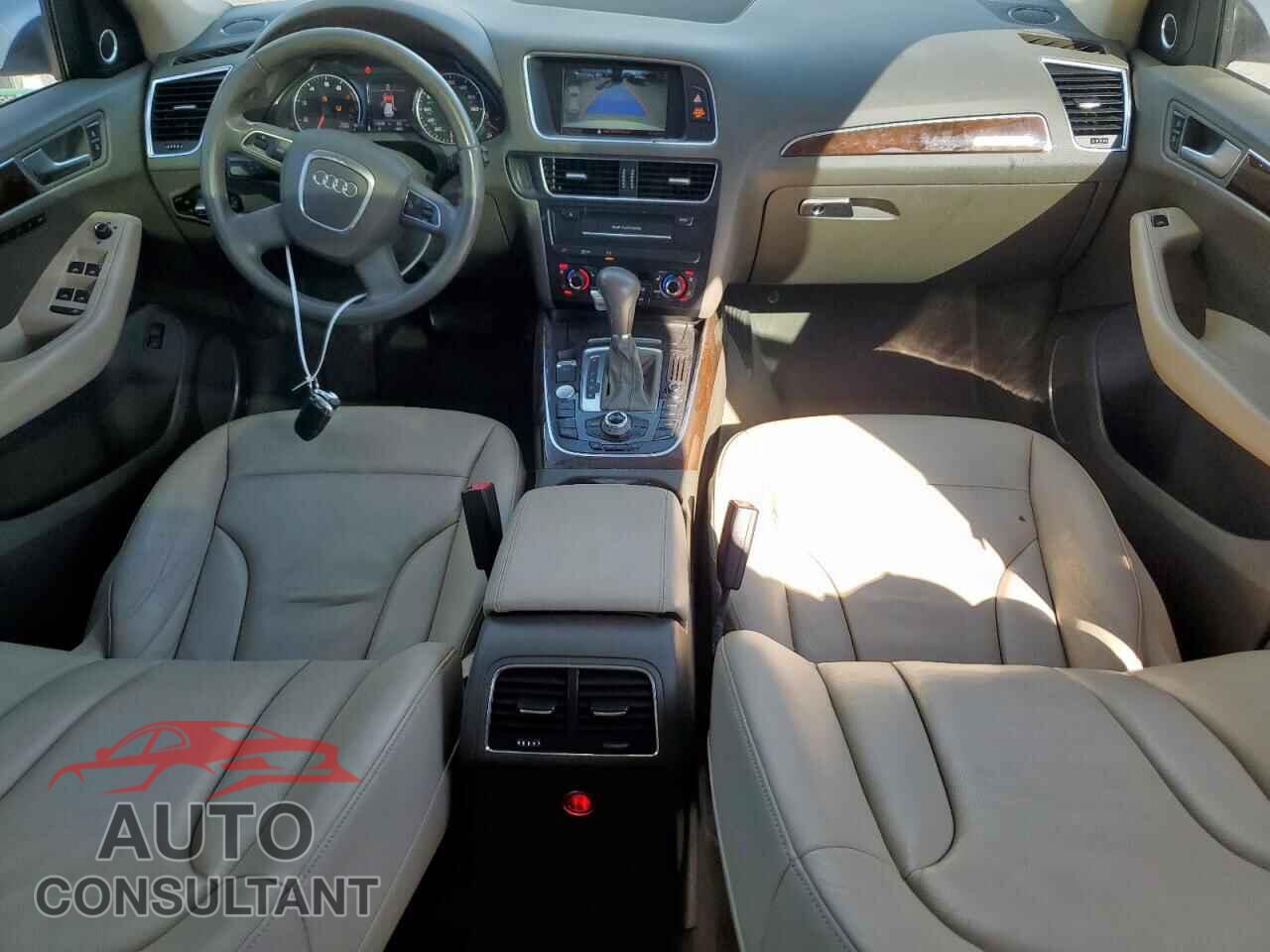 AUDI Q5 2012 - WA1LFAFP6CA044177