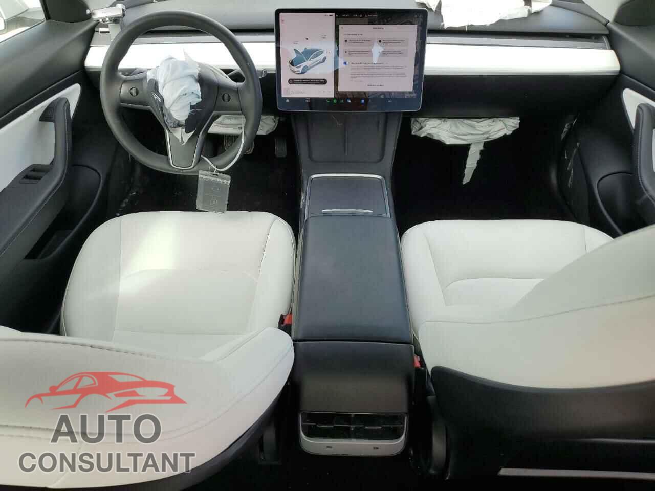 TESLA MODEL 3 2021 - 5YJ3E1EA5MF908568