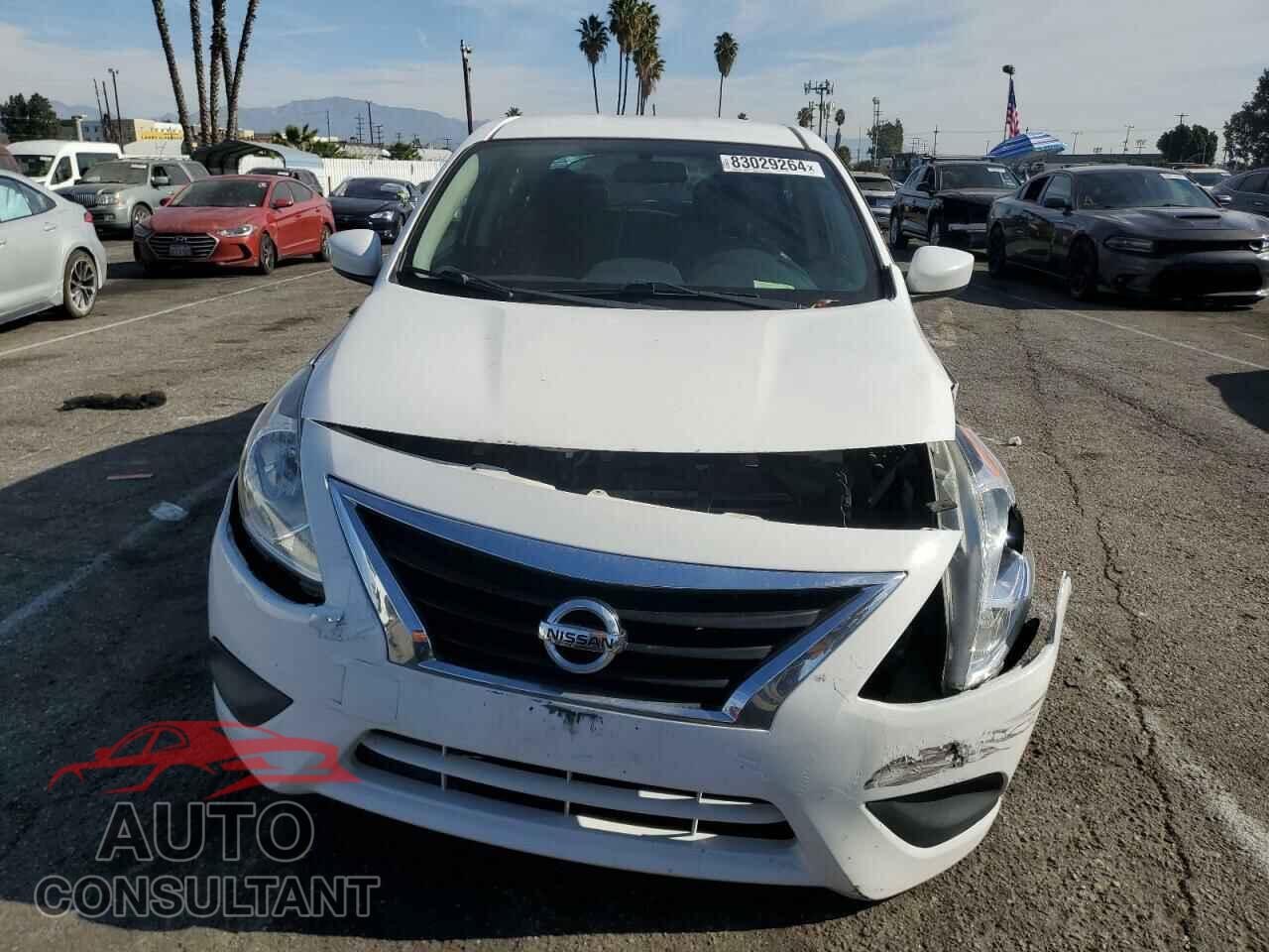 NISSAN VERSA 2017 - 3N1CN7AP3HL815569
