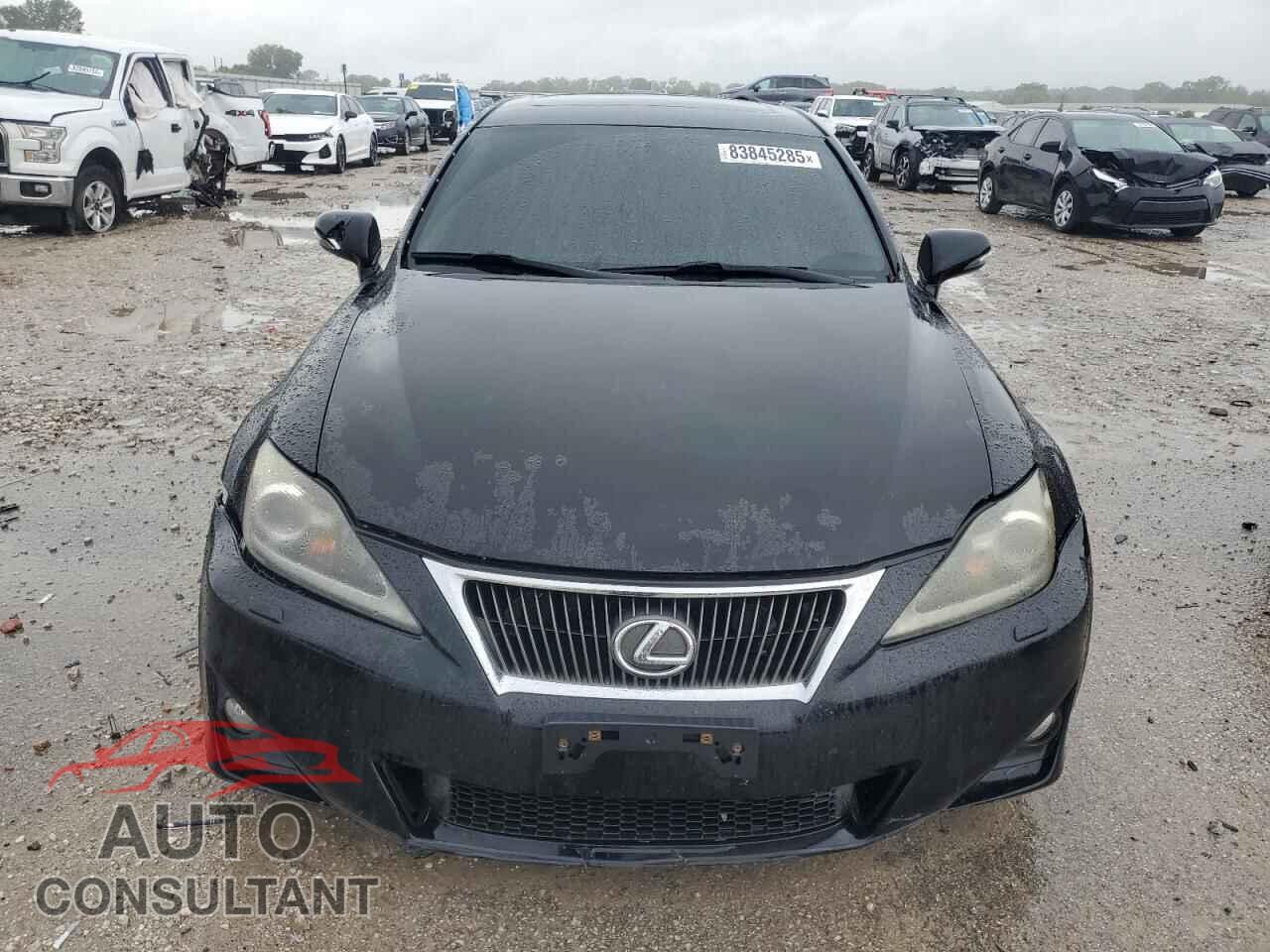 LEXUS IS 2011 - JTHBE5C25B5028174