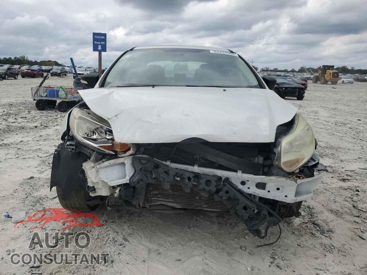 FORD FOCUS 2013 - 1FADP3F24DL300089