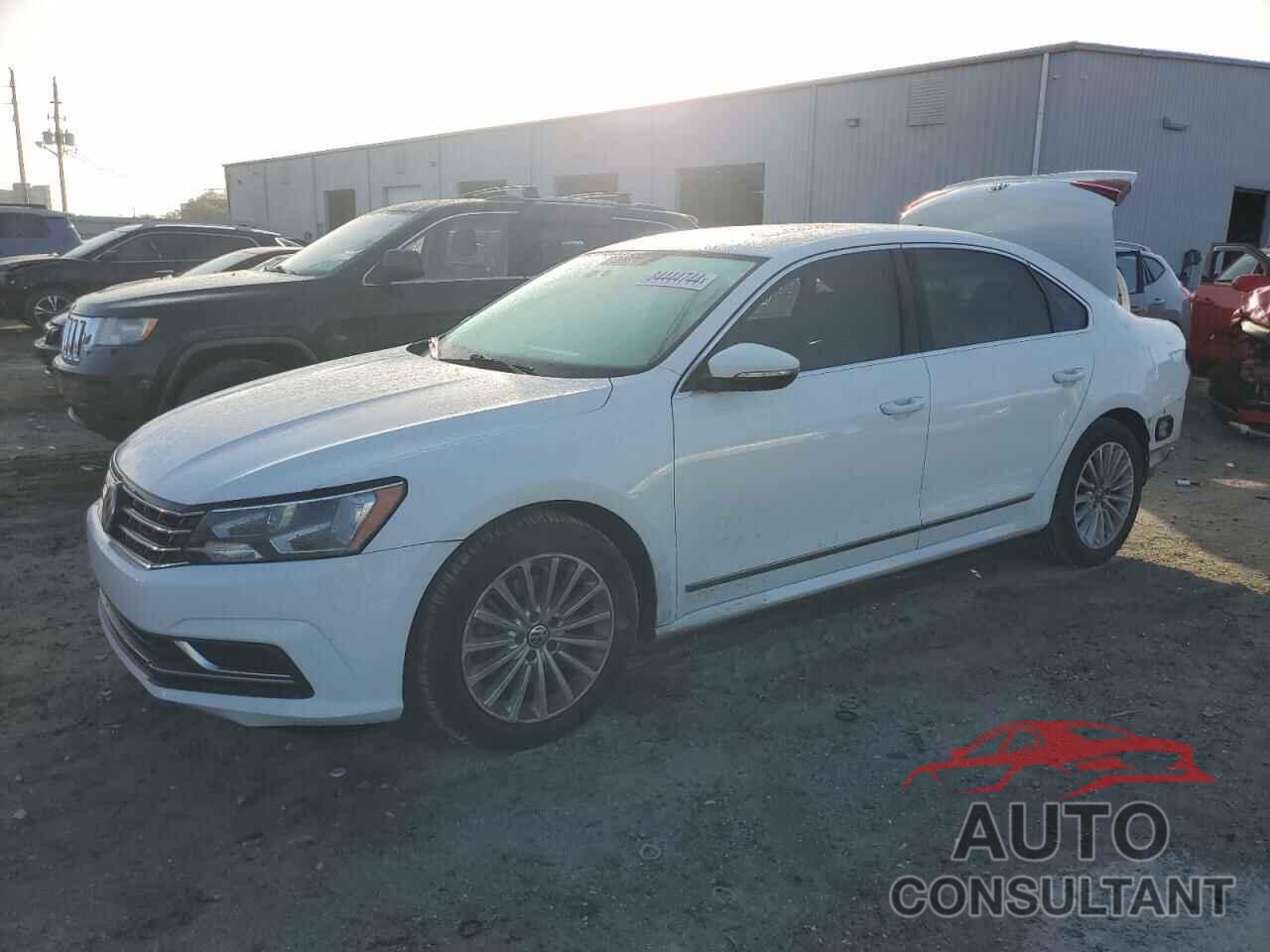 VOLKSWAGEN PASSAT 2017 - 1VWBT7A35HC013318