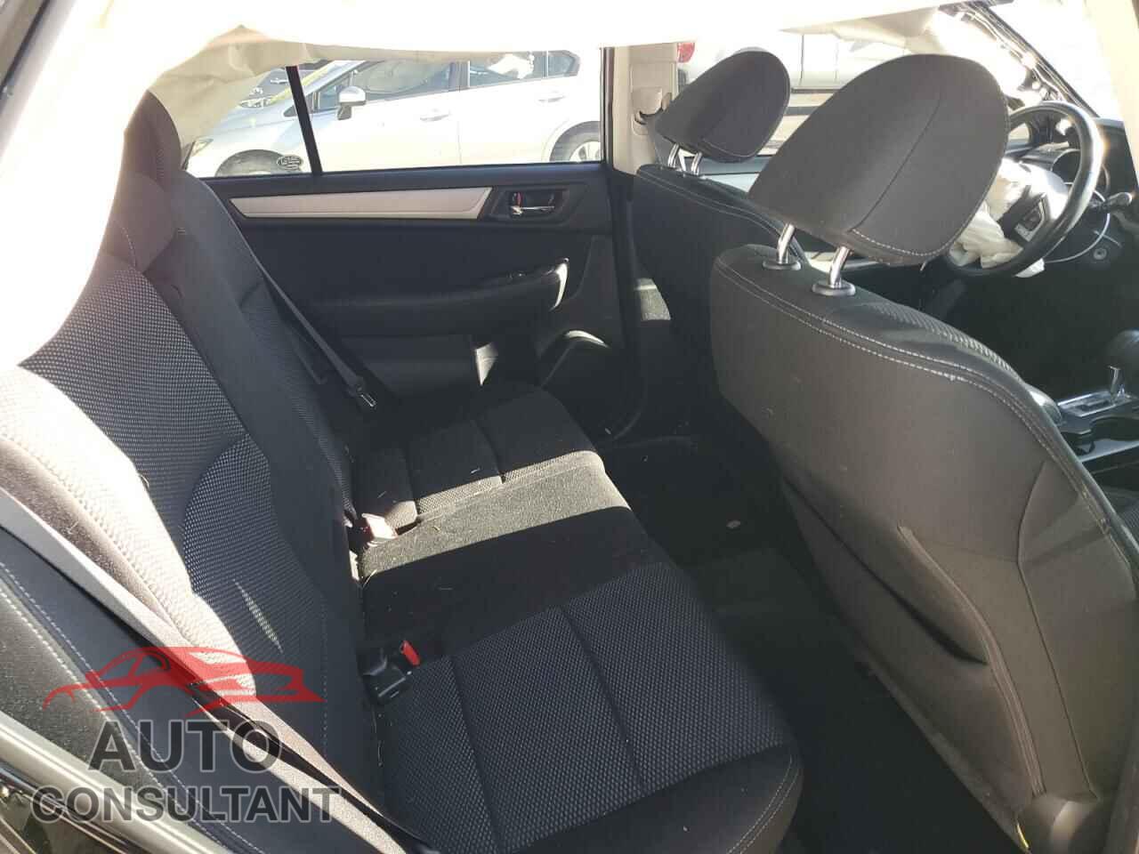 SUBARU OUTBACK 2017 - 4S4BSAFC9H3330218