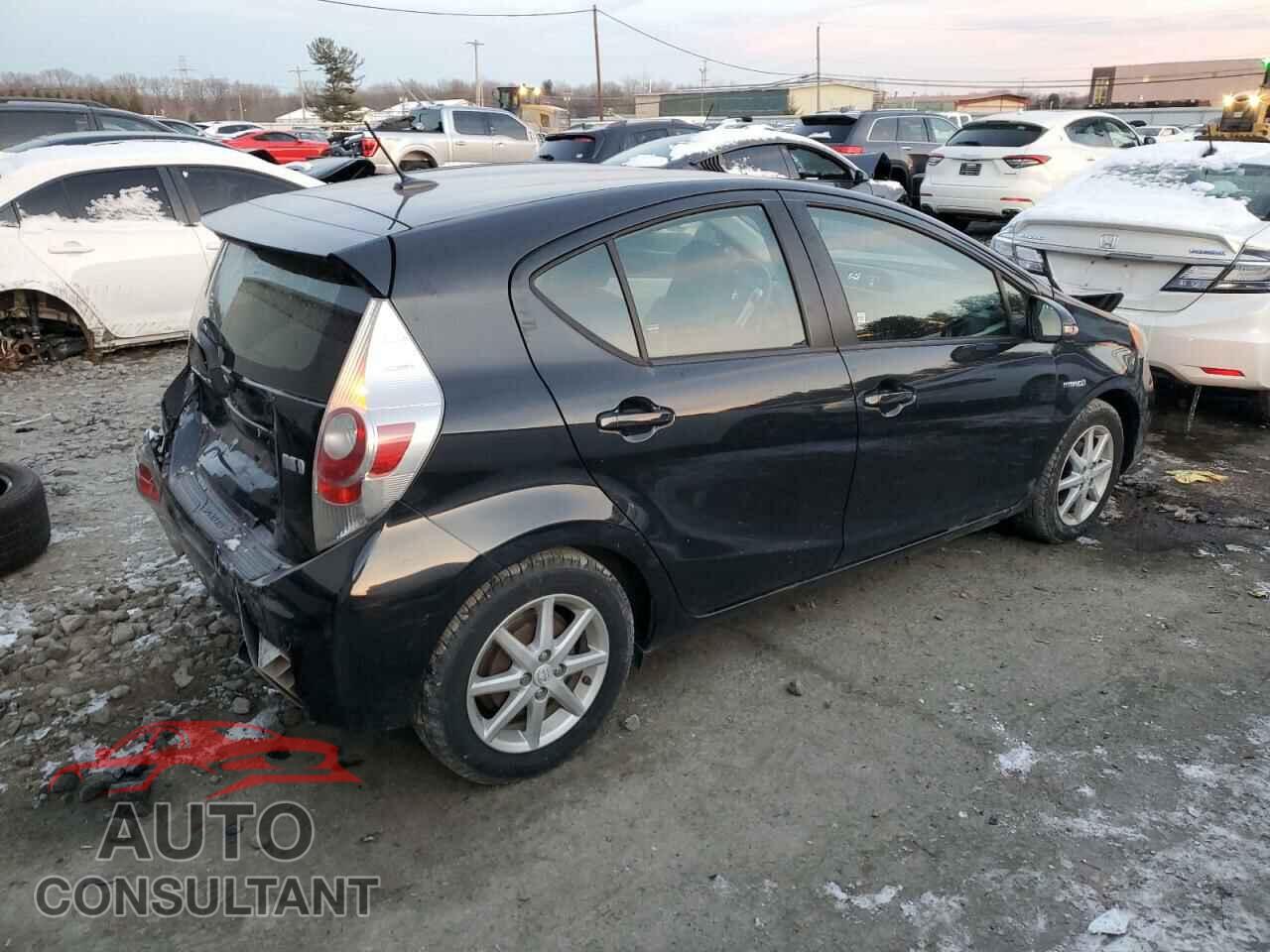 TOYOTA PRIUS 2014 - JTDKDTB32E1060255