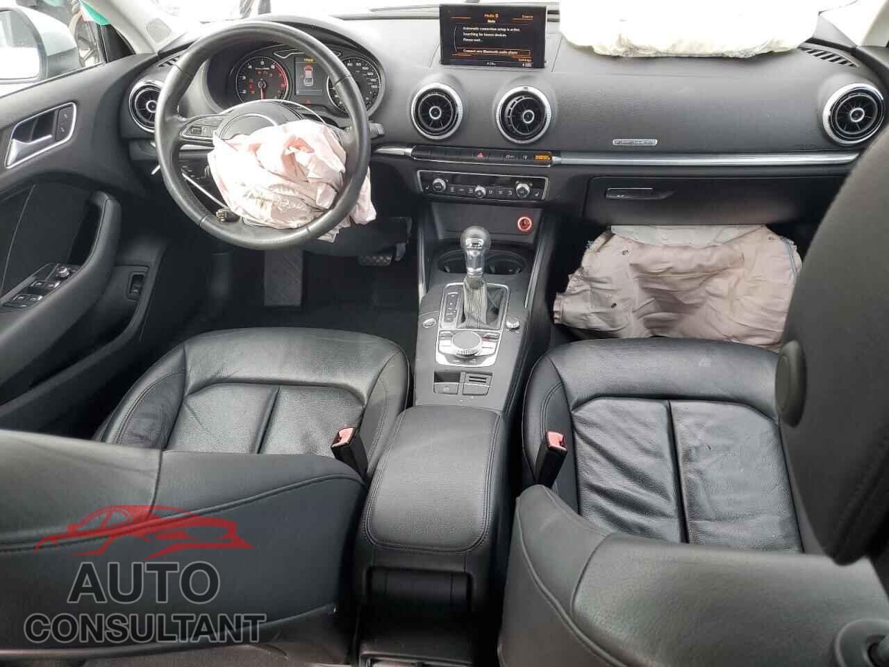 AUDI A3 2015 - WAUEFGFF5F1007924