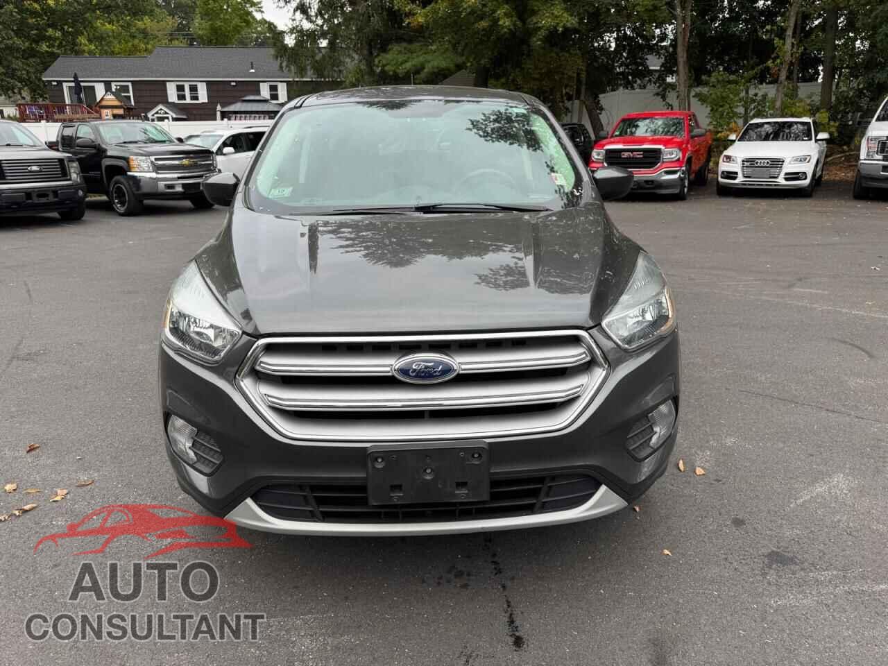 FORD ESCAPE 2017 - 1FMCU9GDXHUB25246