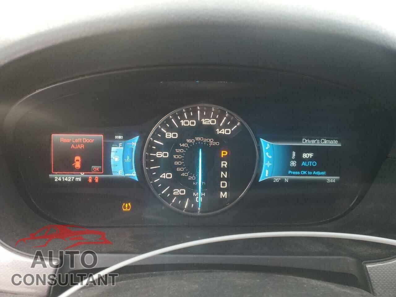 FORD EDGE 2011 - 2FMDK4JC8BBA99384