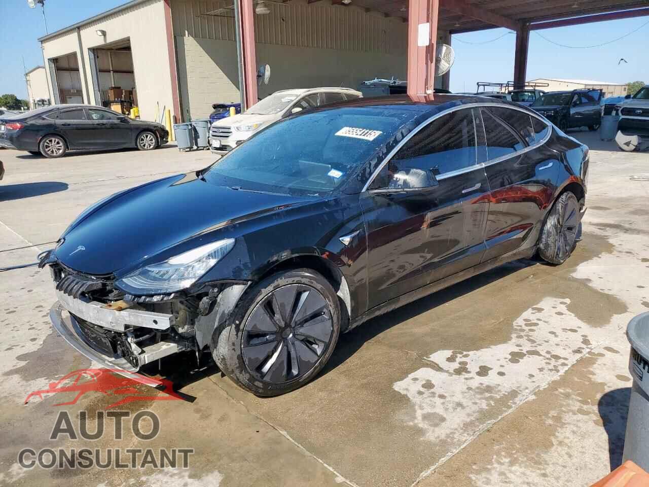 TESLA MODEL 3 2018 - 5YJ3E1EA2JF050925