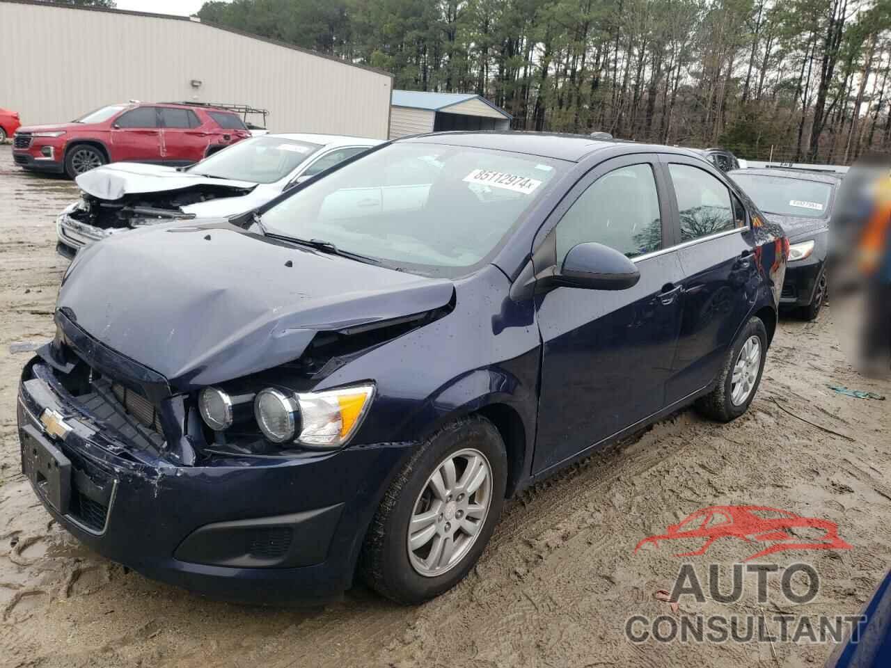 CHEVROLET SONIC 2016 - 1G1JC5SG0G4152049