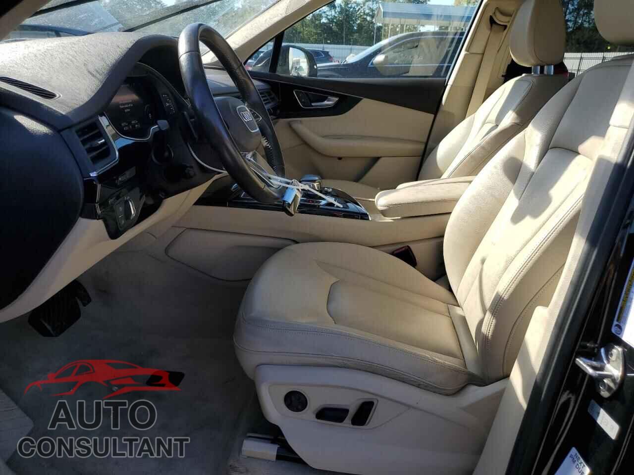 AUDI Q7 2019 - WA1LAAF74KD044254