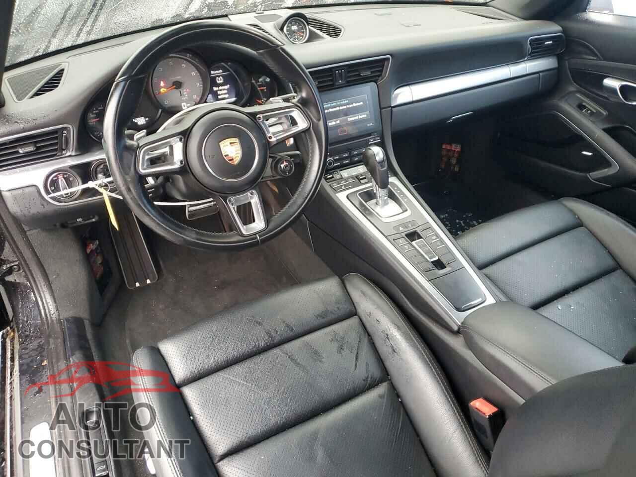 PORSCHE 911 2017 - WP0AB2A96HS124734