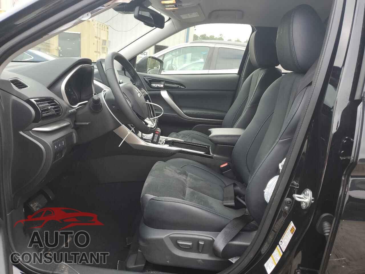MITSUBISHI ECLIPSE 2025 - JA4ATWAA6SZ031882