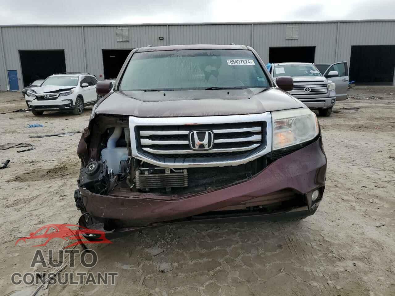 HONDA PILOT 2013 - 5FNYF4H9XDB068163