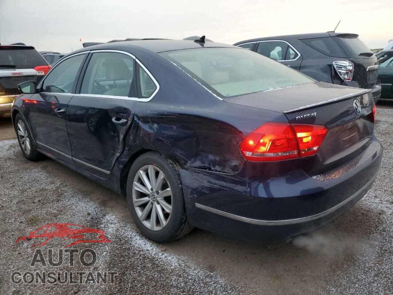 VOLKSWAGEN PASSAT 2013 - 1VWCH7A34DC132171