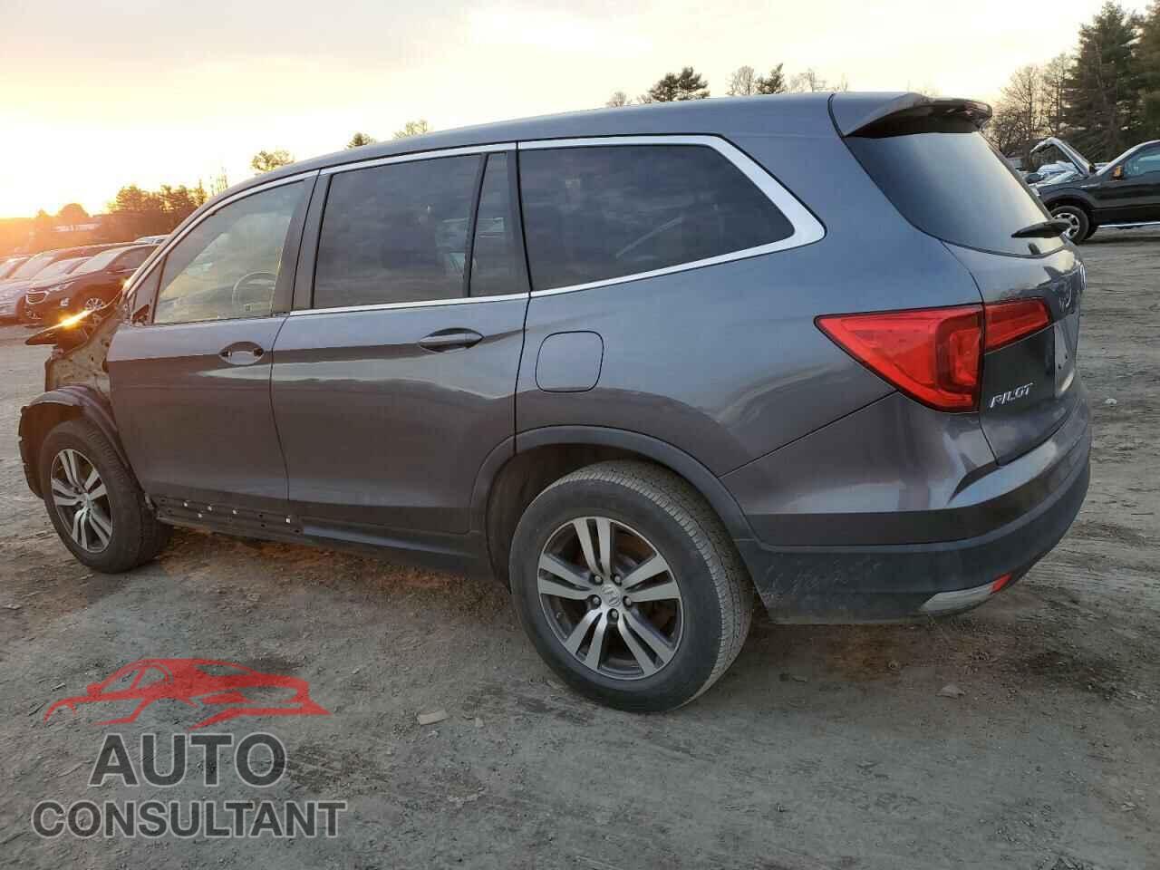 HONDA PILOT 2017 - 5FNYF6H58HB012205