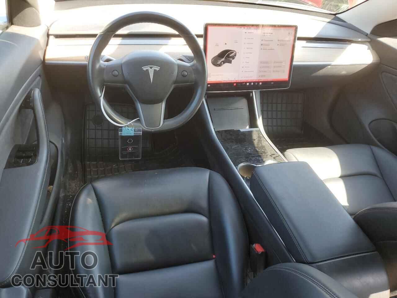TESLA MODEL 3 2018 - 5YJ3E1EB8JF132618