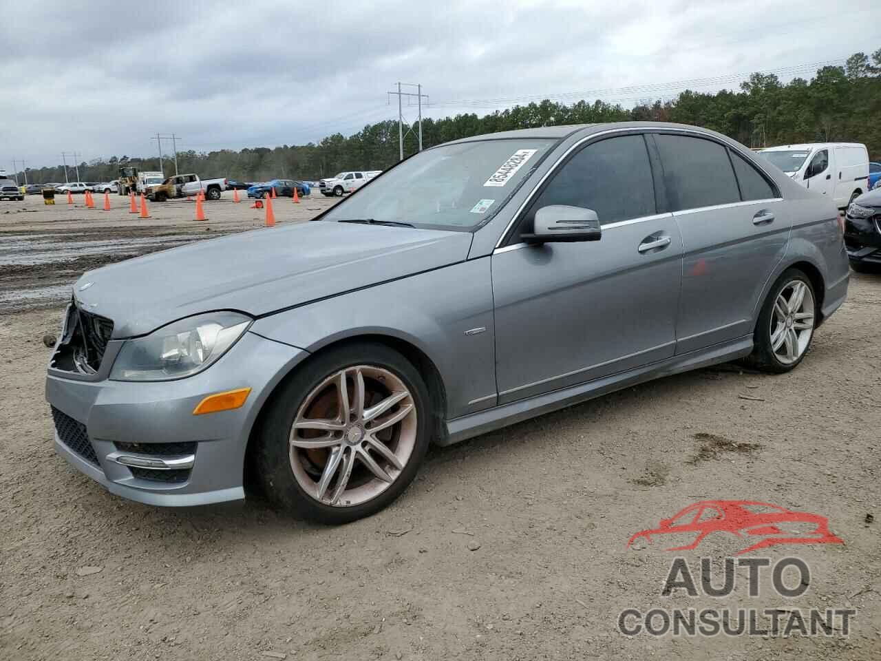 MERCEDES-BENZ C-CLASS 2012 - WDDGF4HB9CR204229