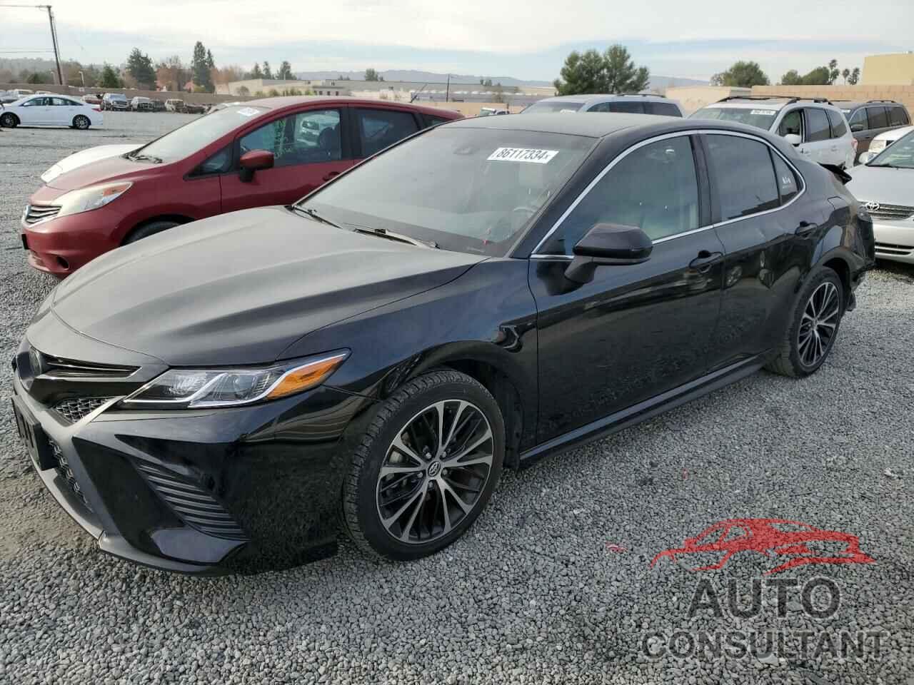 TOYOTA CAMRY 2018 - JTNB11HKXJ3068707
