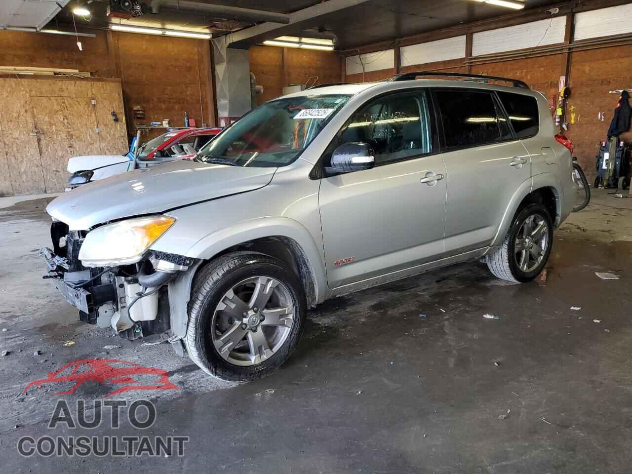 TOYOTA RAV4 2011 - JTMRF4DV9B5038108