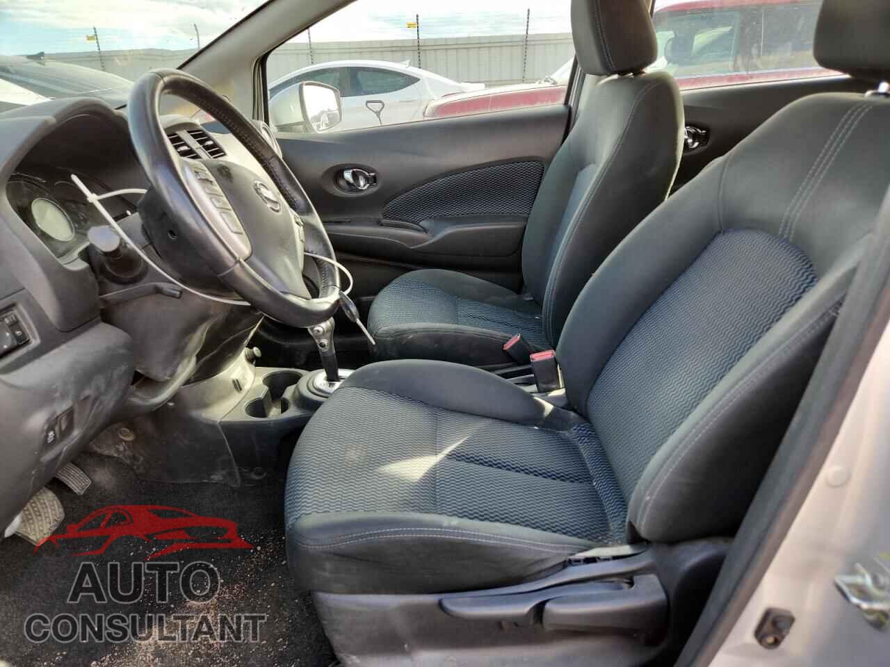 NISSAN VERSA 2019 - 3N1CE2CP3KL363274