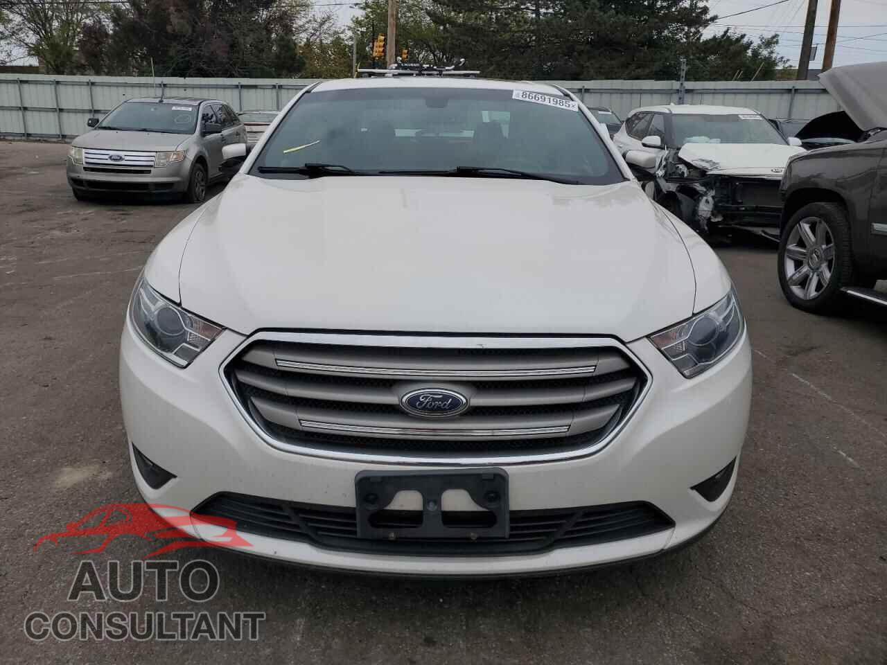 FORD TAURUS 2016 - 1FAHP2E85GG153487