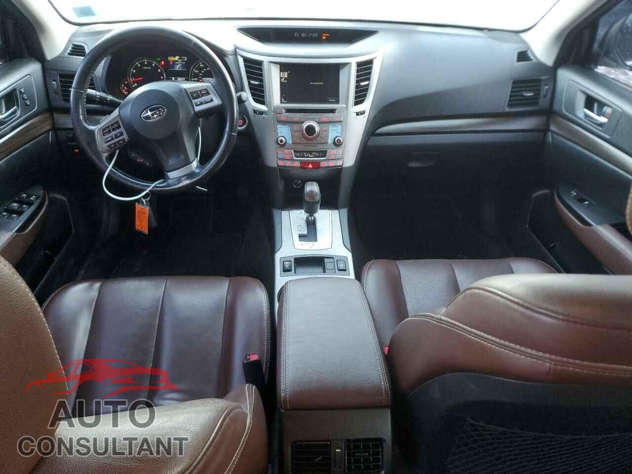 SUBARU OUTBACK 2014 - 4S4BRBPC8E3221308