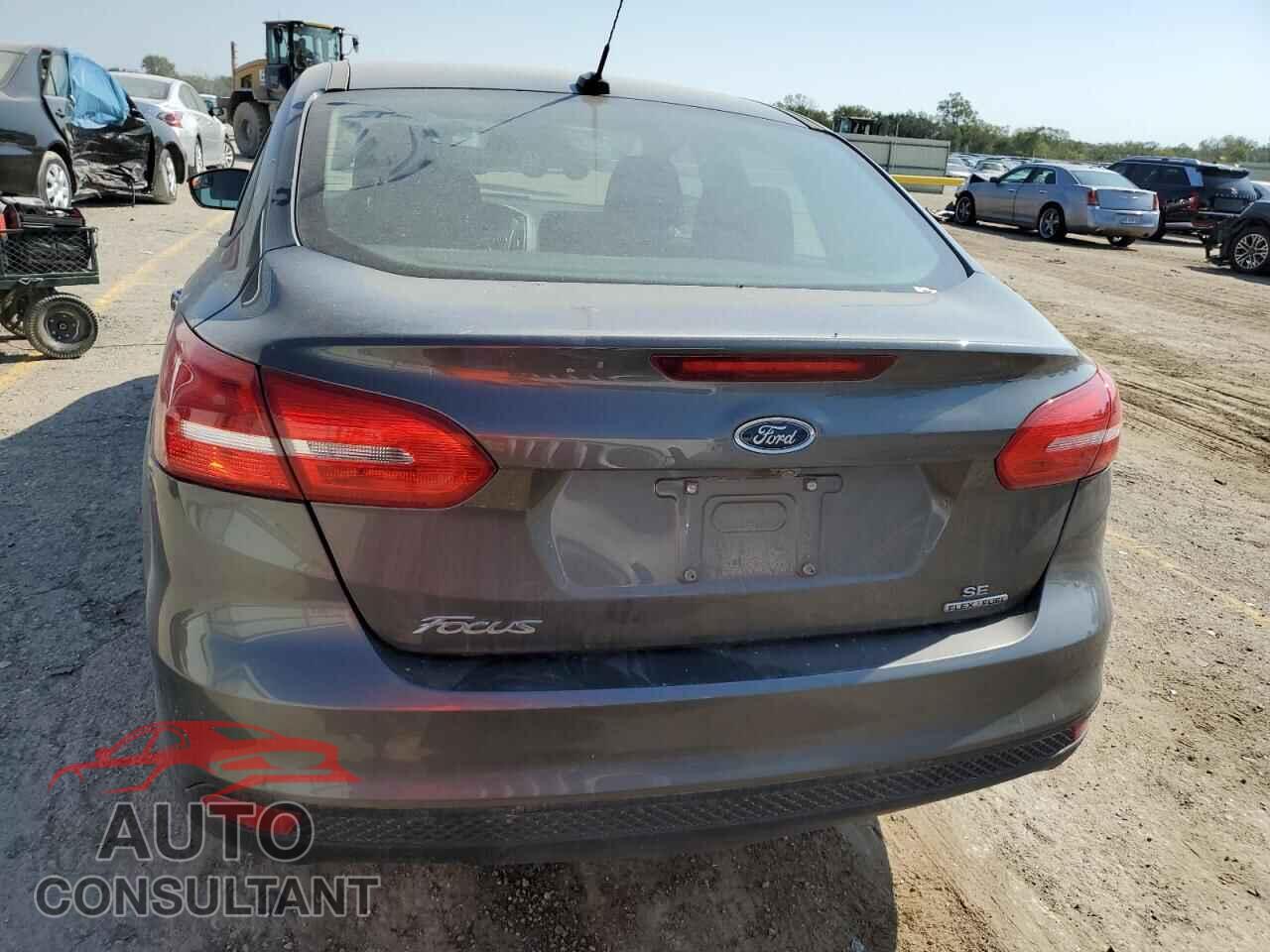 FORD FOCUS 2015 - 1FADP3F27FL219980