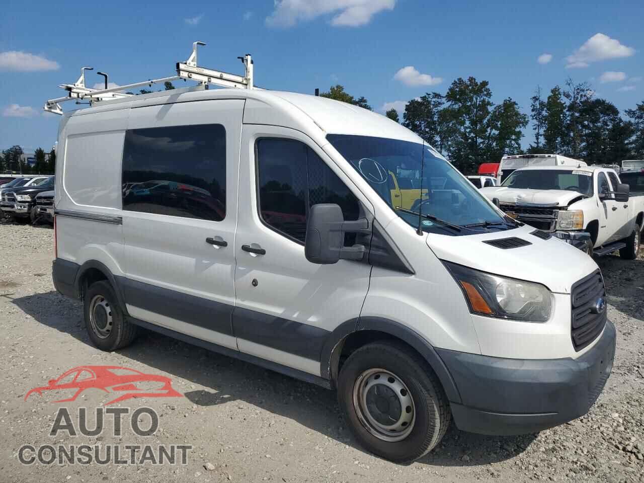 FORD TRANSIT 2017 - 1FTYR1CM6HKA85522