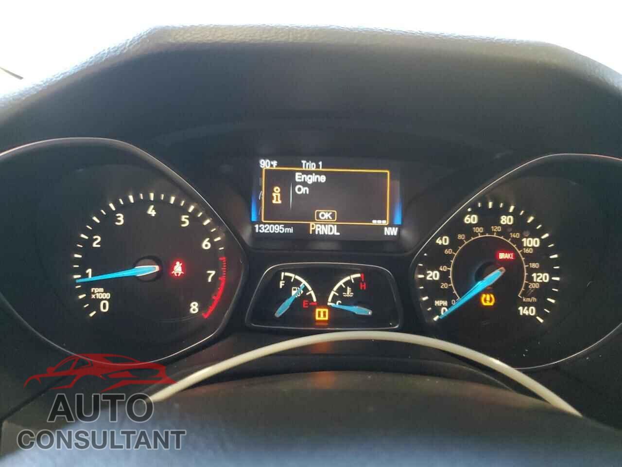 FORD FOCUS 2018 - 1FADP3F23JL237420