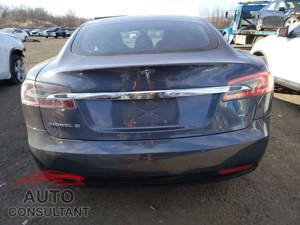 TESLA MODEL S 2017 - 5YJSA1E23HF211342