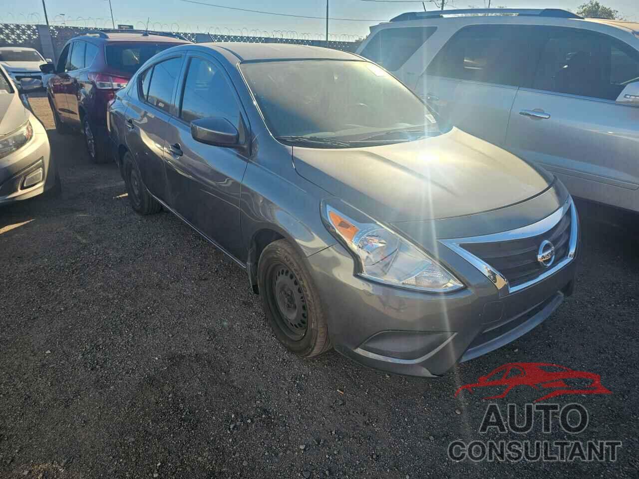 NISSAN VERSA 2019 - 3N1CN7AP6KL871190