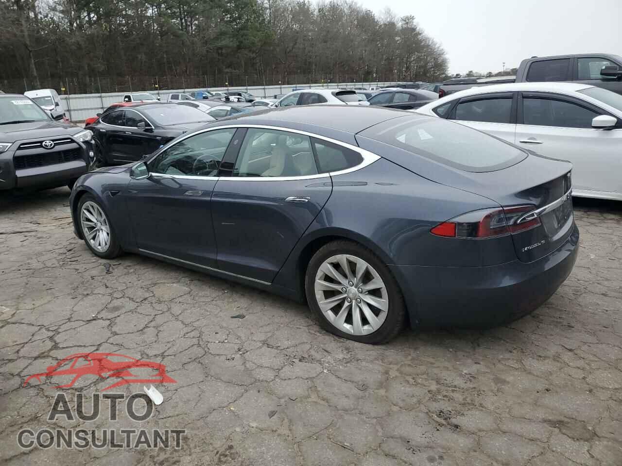 TESLA MODEL S 2017 - 5YJSA1E14HF205749