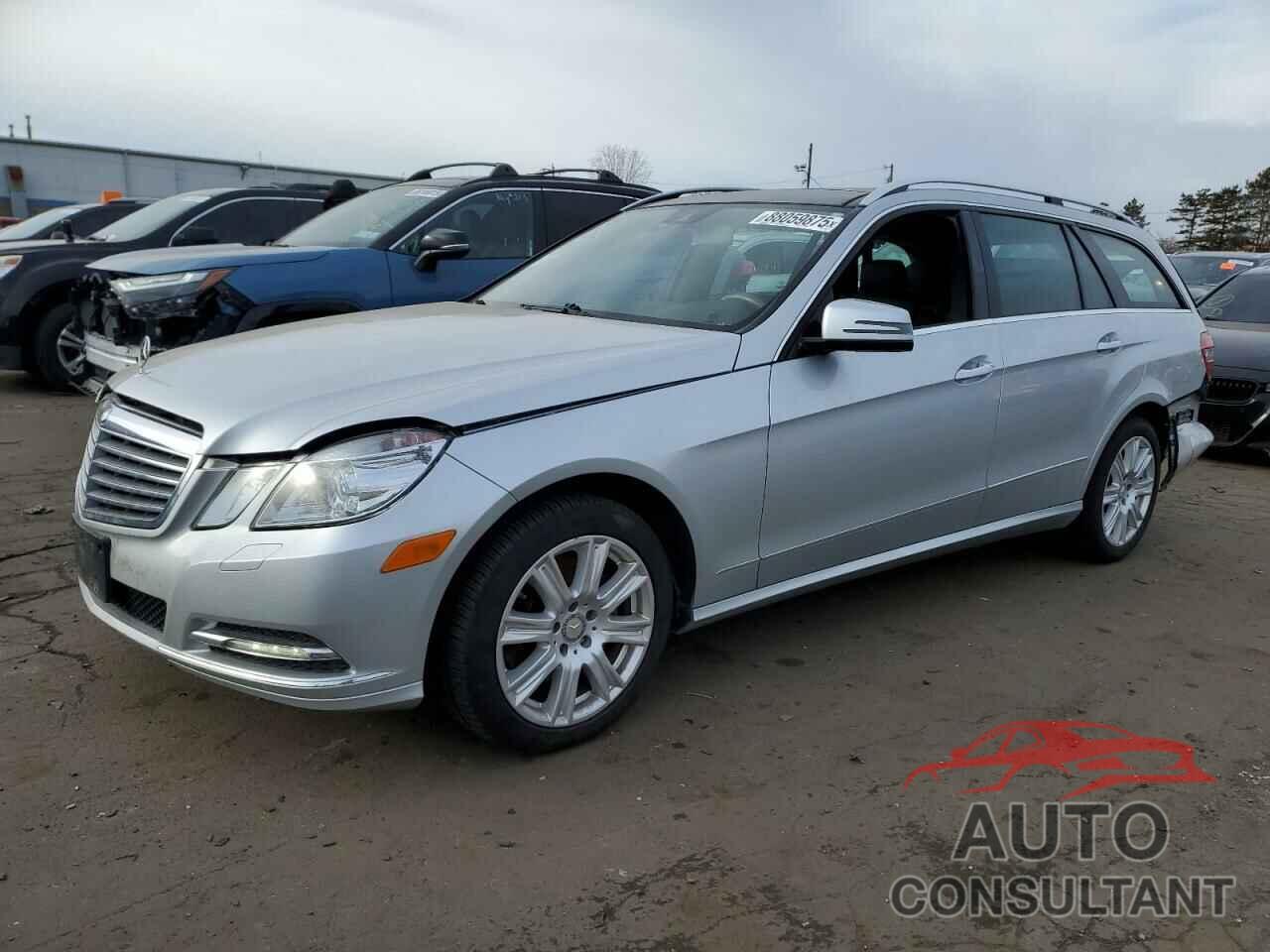 MERCEDES-BENZ E-CLASS 2013 - WDDHH8JBXDA728960