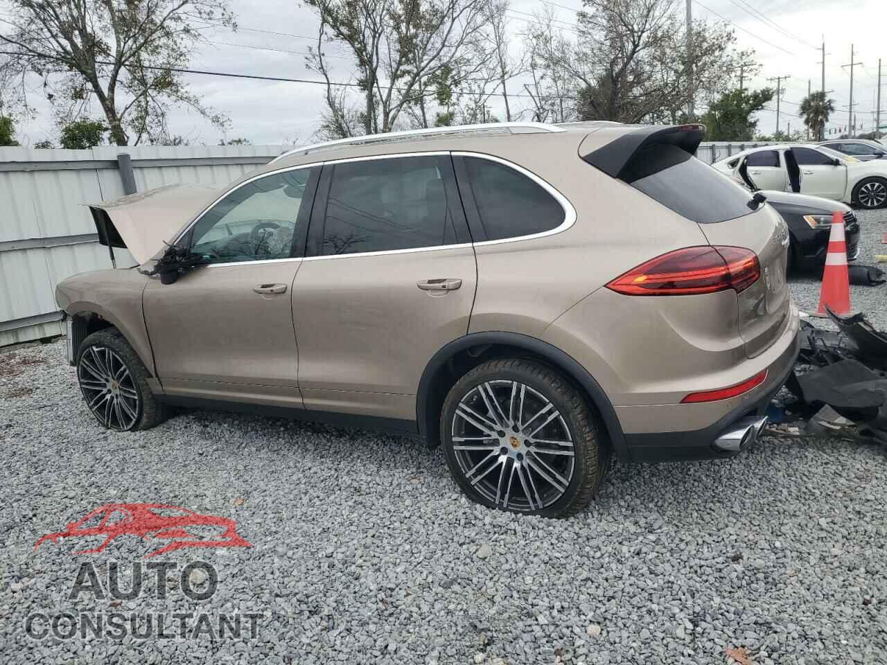 PORSCHE CAYENNE 2017 - WP1AB2A28HLA53130