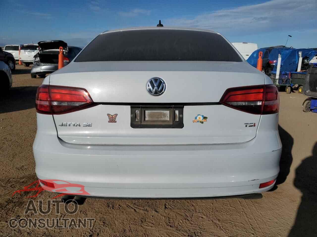 VOLKSWAGEN JETTA 2017 - 3VWDB7AJ2HM390469